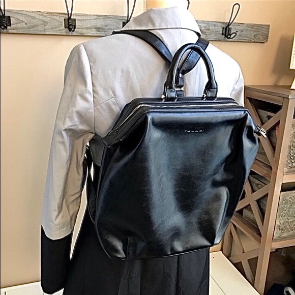 Tahari Handbags - TAHARI Purse backpack
